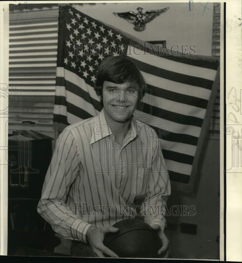 1972 Press Photo John Tuszynski, Southern Methodist University Basketball- Historic Images