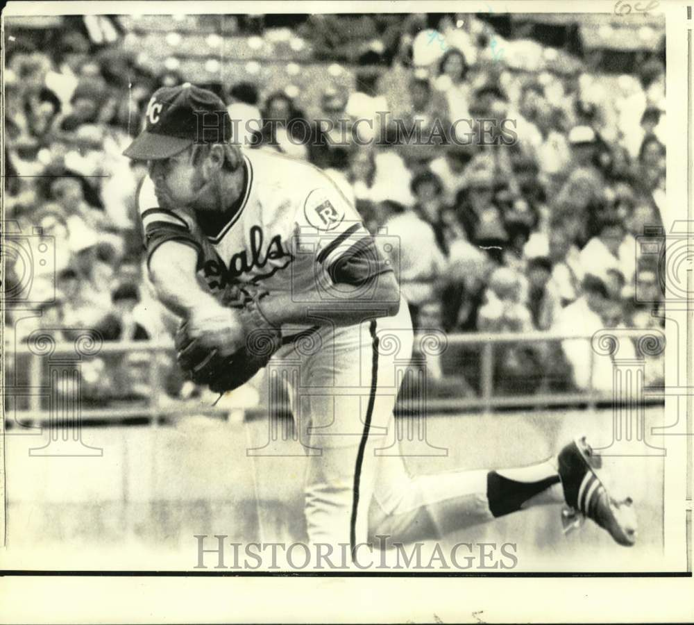 1973 Press Photo Baseball pitcher Gene Garber of Kansas City Royals - now56903- Historic Images