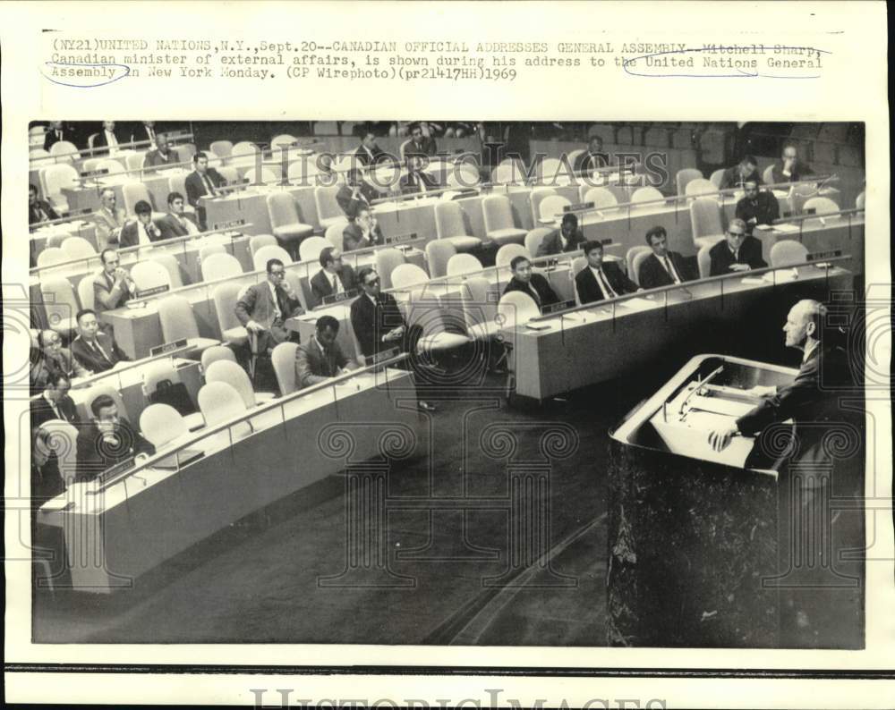 1969 Press Photo Mitchell Sharp, Canadian Official, at United Nations