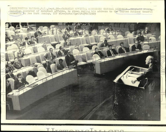 1969 Press Photo Mitchell Sharp, Canadian Official, at United Nations