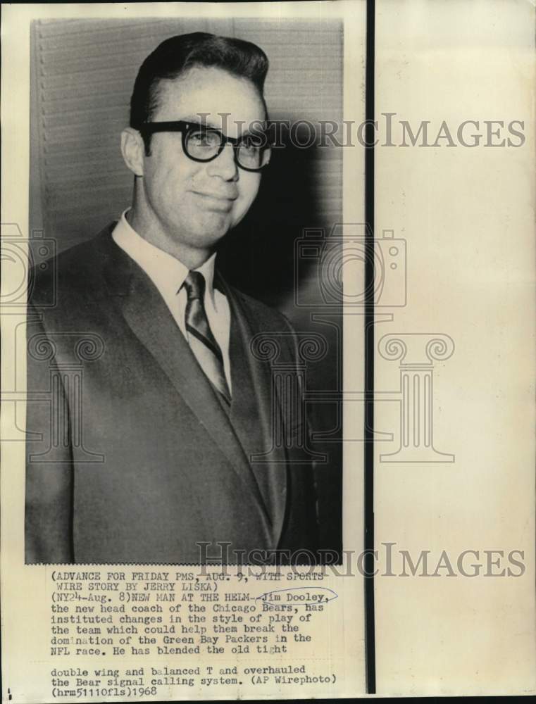 1968 Press Photo Jim Dooley, new head of the Chicago Bears football team.- Historic Images