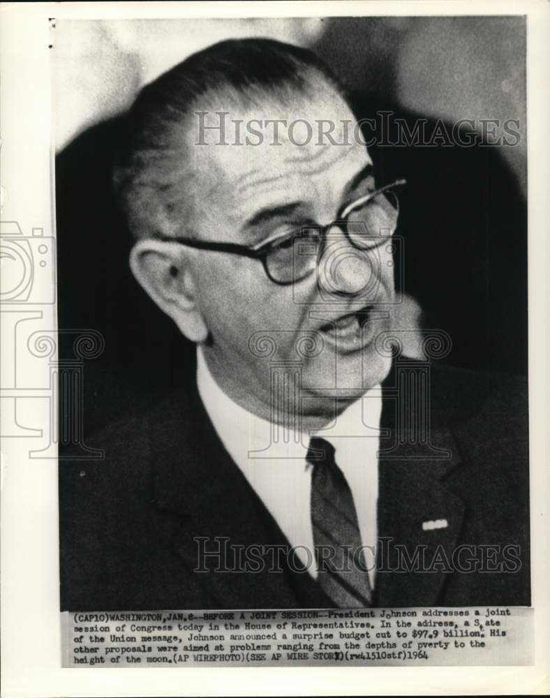 1964 Press Photo President Johnson addresses a joint session of Congress today.