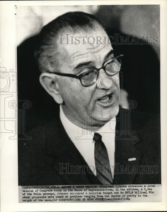 1964 Press Photo President Johnson addresses a joint session of Congress today.