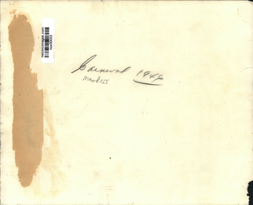 1946 Press Photo Mardi Gras Carnival, Three male maskers - nox00033