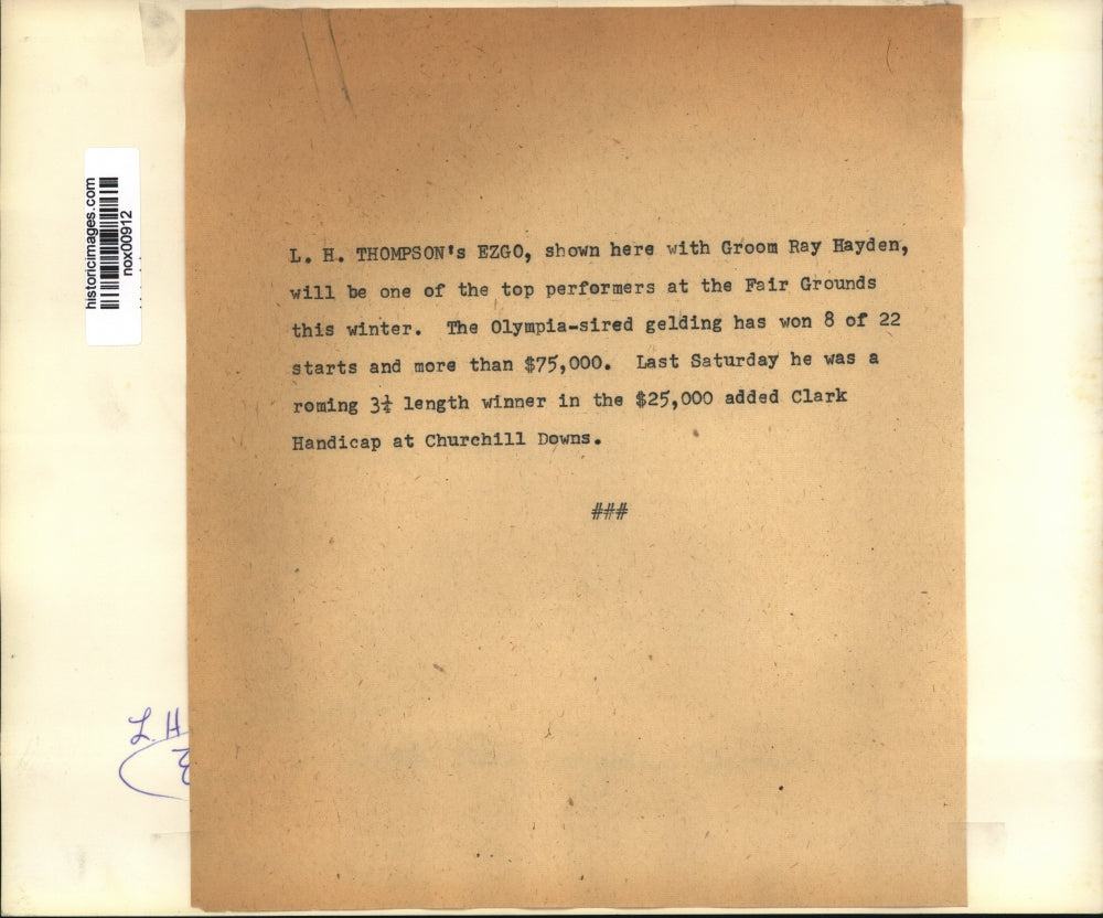 Press Photo L.H. Thompson's Ezgo, shown here with Groom Ray Hayden - nox00912