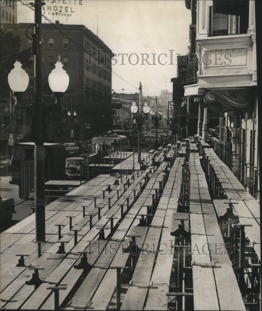 1954 Press Photo New Orleans Mardi Gras Carnival at City Hall - nox01266