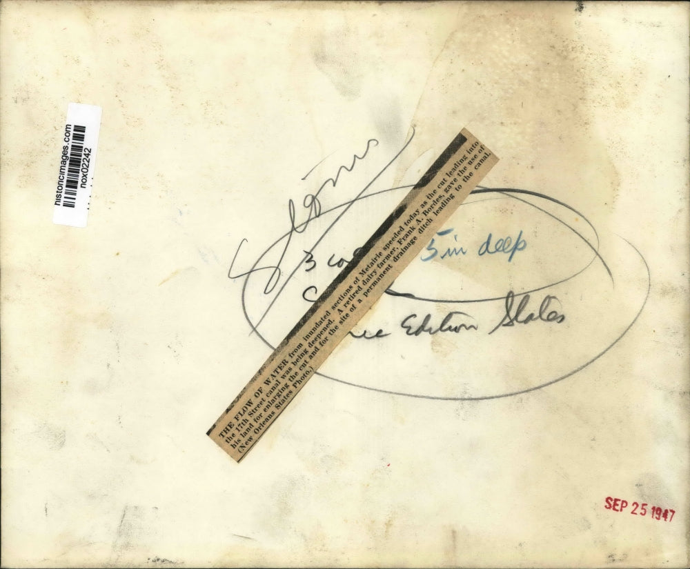 1947 Press Photo New Orleans - Frank Bordes Gives Land as Drainage for Canal