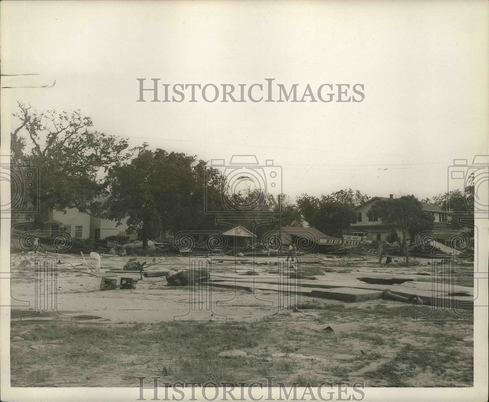 1947 Press Photo Hurricane - Debris Litters Gulf Coast - nox02246