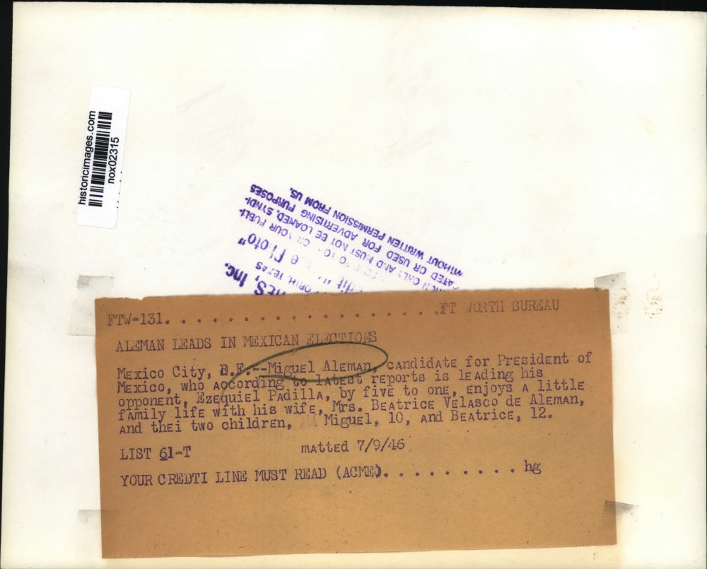 1946 Press Photo Miguel Aleman, candidate for President of Mexico, and family.