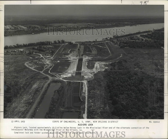 1953 Press Photo An aerial view of the Algiers Lock at New Orleans, Louisiana.