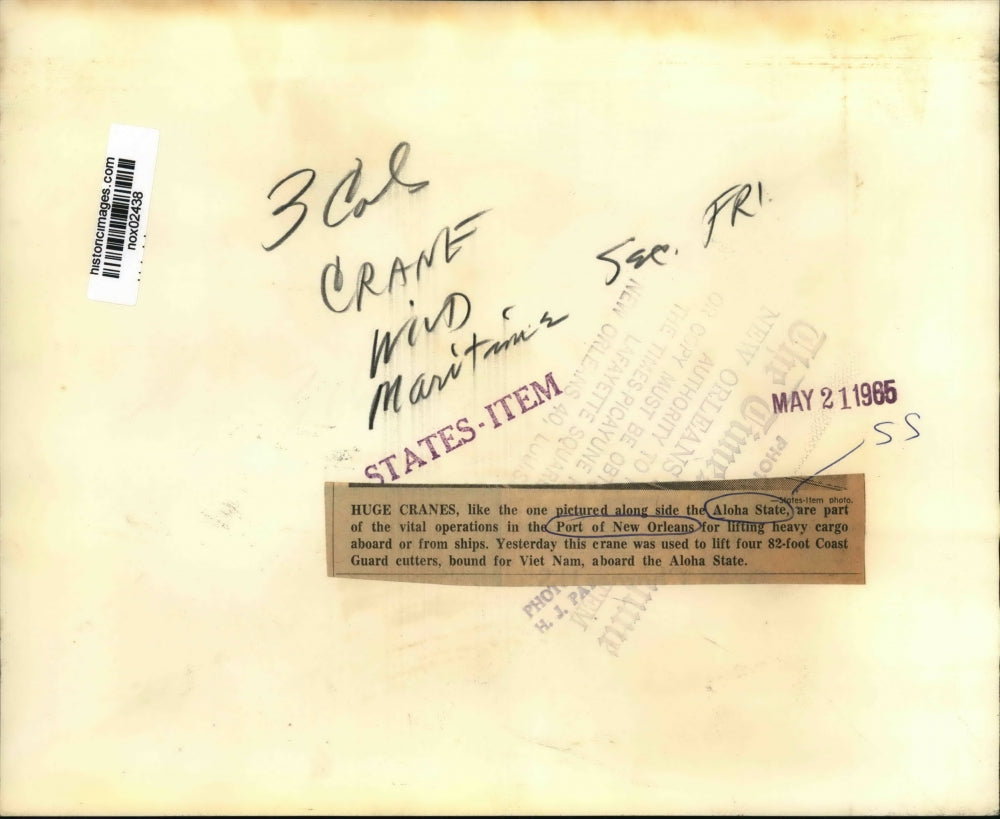 1965 Press Photo Huge cranes alongside the Aloha State at Port of New Orleans.