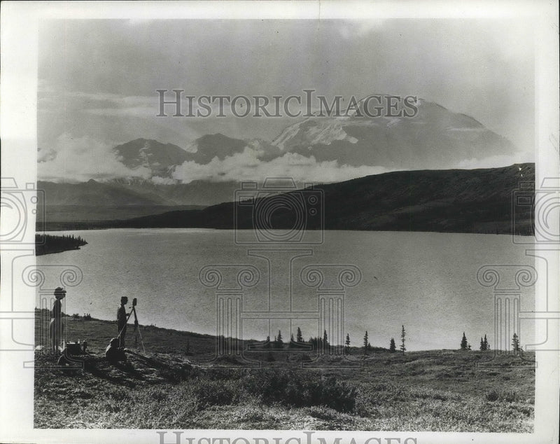 Load image into Gallery viewer, 1967 Press Photo Alaska - Beautiful Scene of Mountains in Fairbanks - nox02628
