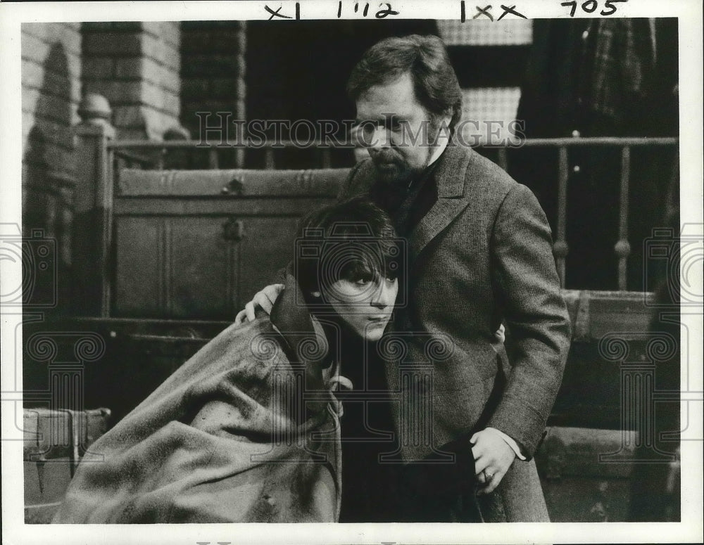 1981 Press Photo Phillip Anglim and Kevin Conway in The Elephant Man.- Historic Images