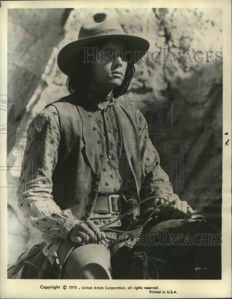Load image into Gallery viewer, 1973 Press Photo Desi Arnaz Jr. stars in Billy Two Hats. - nox03383
