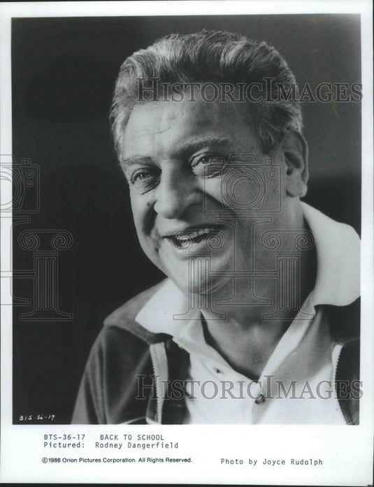 1986 Press Photo Rodney Dangerfield stars in Back to School. - nox03618