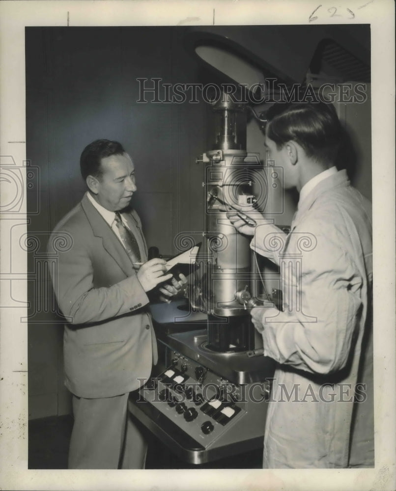 1950 Press Photo Chief Criminal Deputy Shirley S. Arrighi of the FBI.- Historic Images