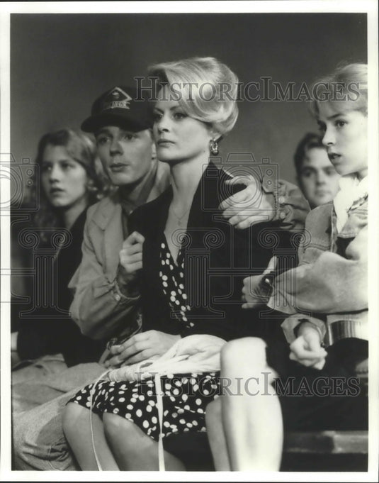 1992 Press Photo Jennifer McComb, M. Astin, B. D'Angelo & M. Clayton in Movie