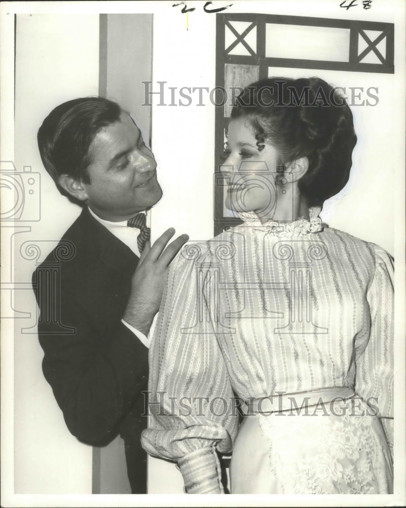 1970 Press Photo Patricia Arnell & Andy Bondi in Hello Dolly in New Orleans