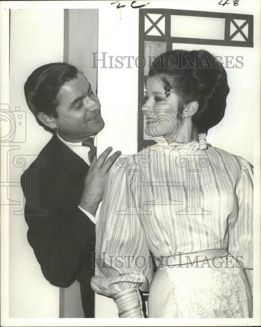1970 Press Photo Patricia Arnell & Andy Bondi in Hello Dolly in New Orleans