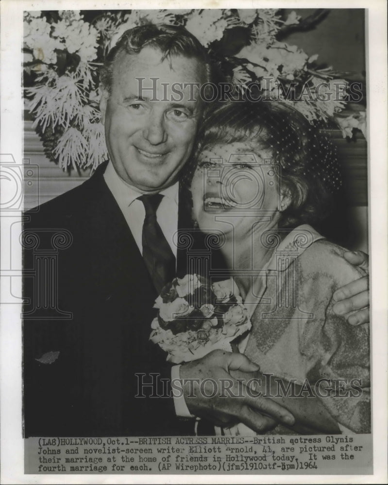 1964 Press Photo Glynis Johns and Elliott Arnold are married in Hollywood.- Historic Images