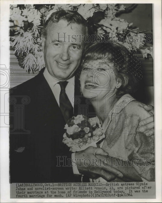 1964 Press Photo Glynis Johns and Elliott Arnold are married in Hollywood.- Historic Images