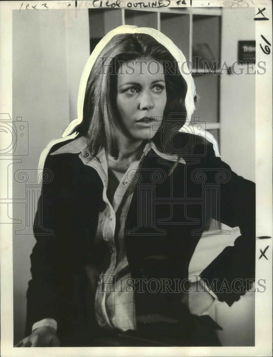 1974 Press Photo Patty Duke in "Wide World Mystery" - nox04073- Historic Images