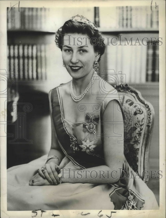 1957 Press Photo Princess Astrid of Norway poses for 25th birthday photo at Oslo
