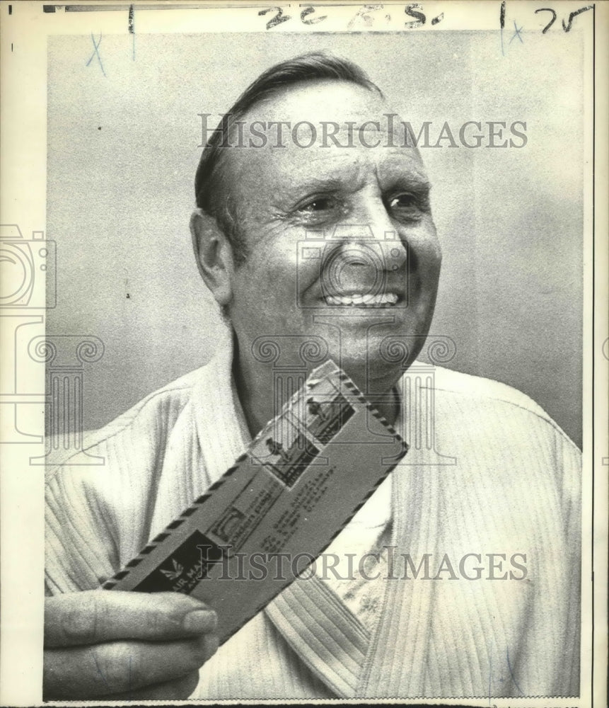 1971 Press Photo Gene Autrey, actor and owner of the California Angels.- Historic Images