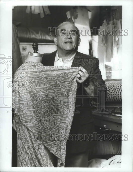 1985 Press Photo Ed Asner stars in Off the Rack, on ABC. - nox04158