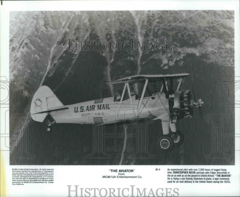 Load image into Gallery viewer, 1964 Press Photo Christopher Reeve Portrays Pilot Edgar Anscomber in The Aviator
