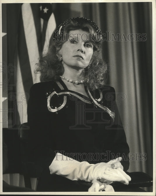 1985 Press Photo Susan Anspach Stars in James A. Michener's Space - nox04516