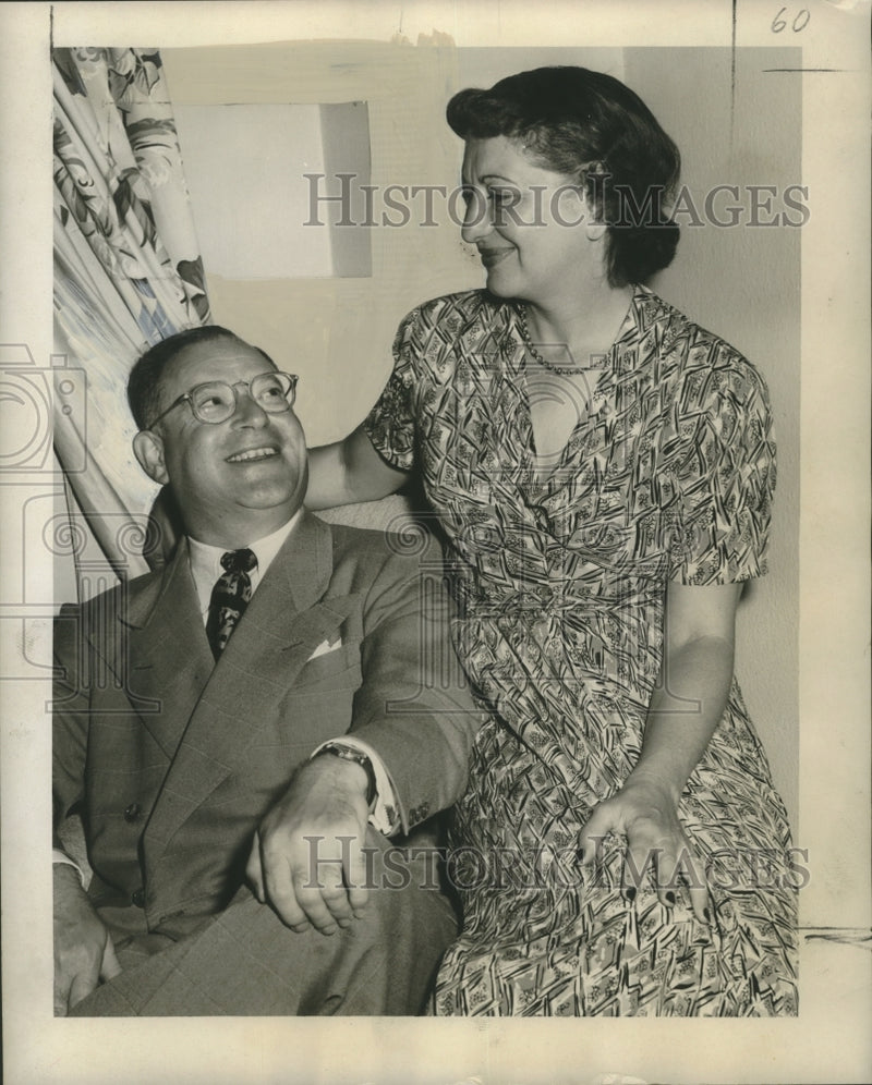 Load image into Gallery viewer, 1952 Press Photo Mr. and Mrs. Bernard Baruch in New Orleans, Louisiana
