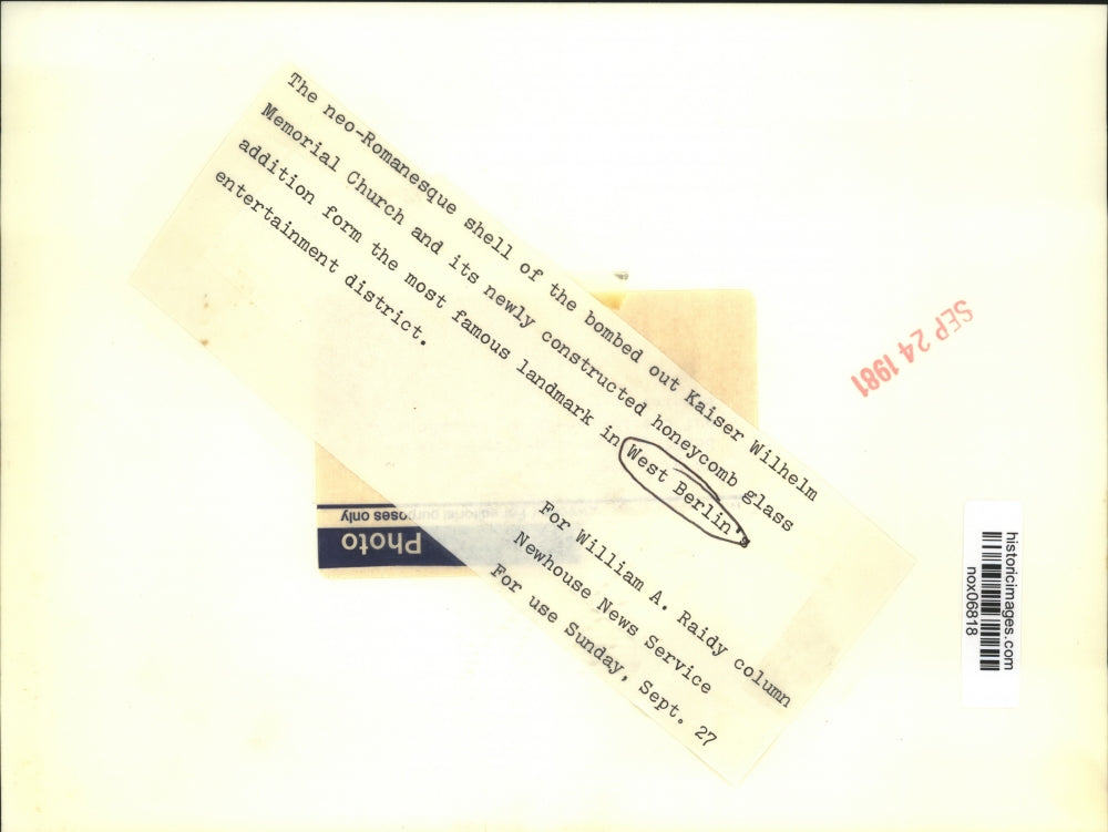 1981 Press Photo Berlin-Bombed out Kaiser Wilhelm Memorial Church & new addition