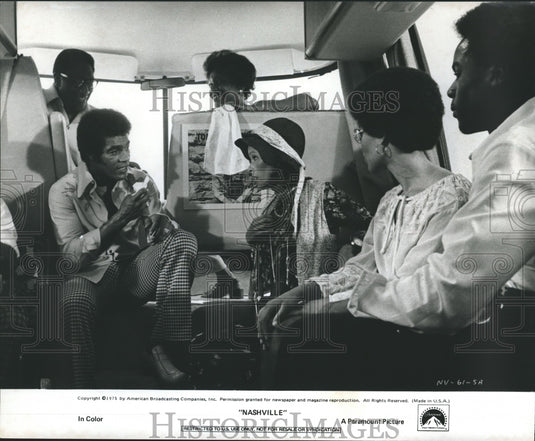 1975 Press Photo "Nashville" - Timothy Brown and Geraldine Chaplin, Paramount