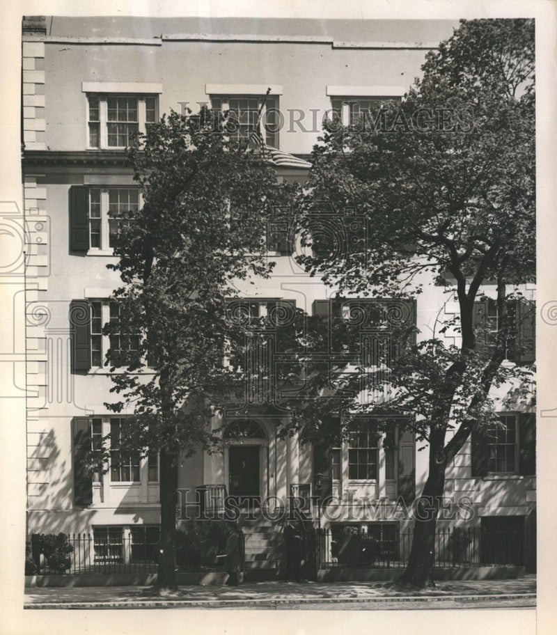 Load image into Gallery viewer, 1948 Press Photo Blair House, Occupied by President Truman and Family
