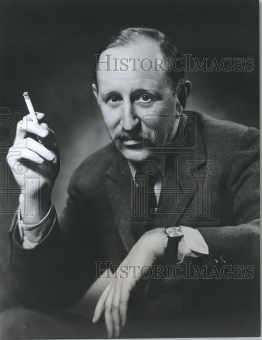 1965 Press Photo Portrait of Author Heywood Hale Broun - nox08131