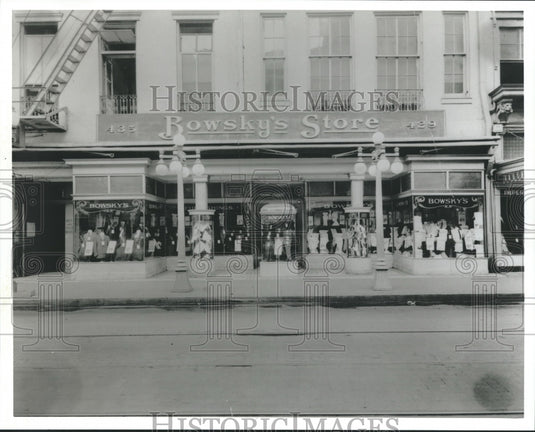 Press Photo Storefront of Bowsky's Store - nox08477