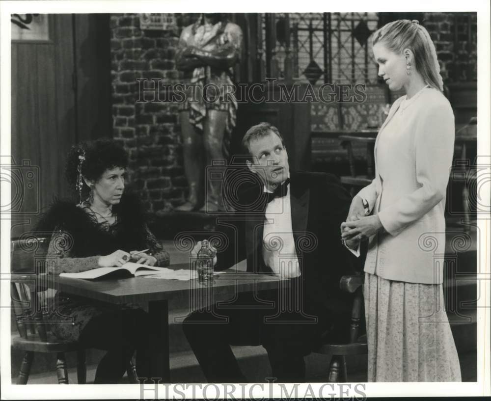 1992 Press Photo 'Cheers' "An Old-Fashioned Wedding" airing on NBC-TV- Historic Images