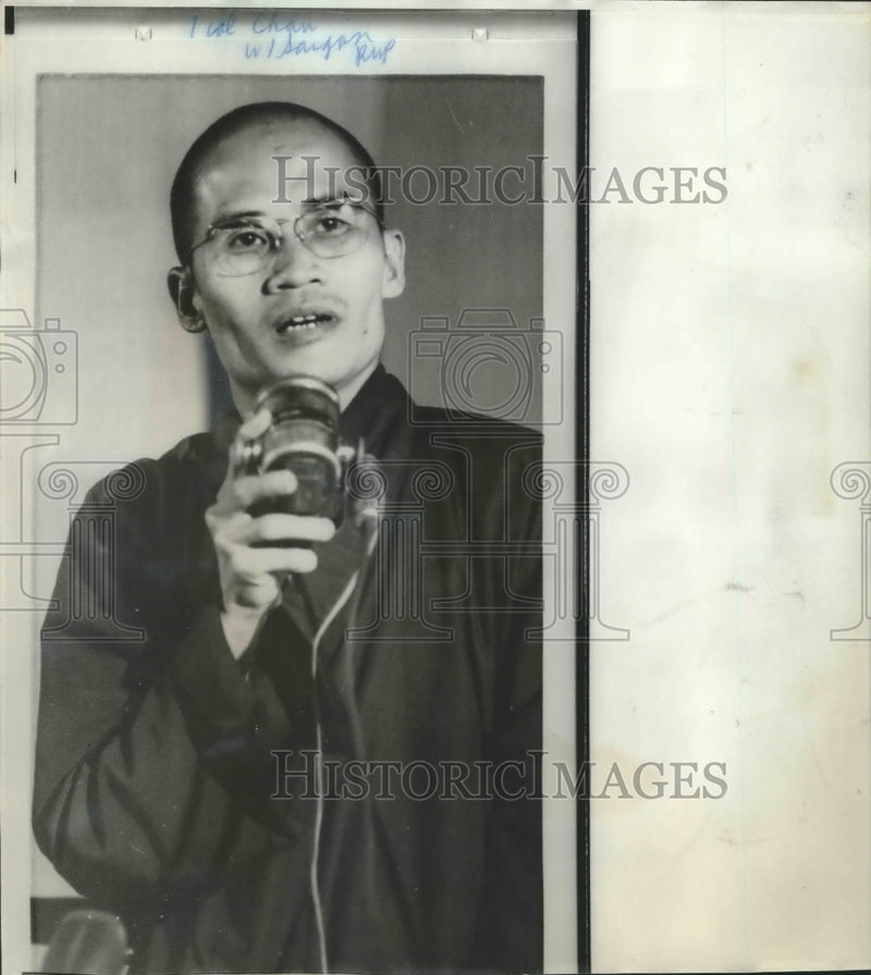 Load image into Gallery viewer, 1966 Press Photo Buddhist Institute - Thich Tam Chau, Buddhist Leader, Saigon
