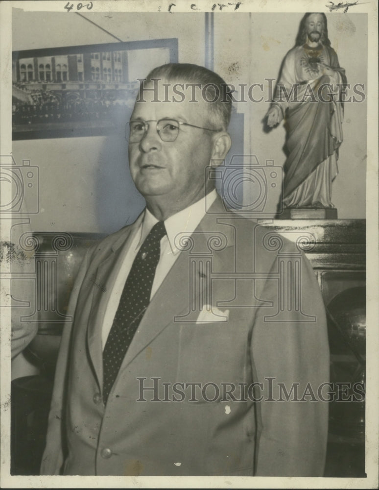 1943 Press Photo William T. Crumhorn - nox13603