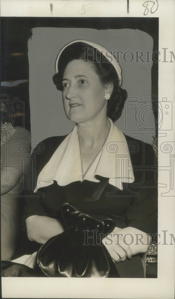 1950 Press Photo Mrs. Aurora Crovetto at School Administration Meeting- Historic Images