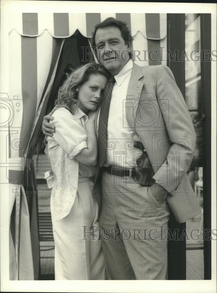 1985 Press Photo Richard Crenna, Beverly D&#39;Angelo in &quot;Doubletake - nox14607- Historic Images