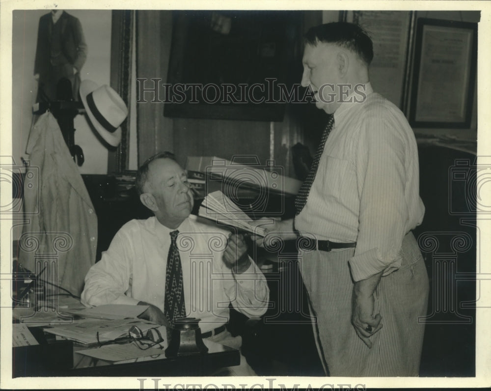 1941 Press Photo Major James E. Crown, Veteran Editor of the New Orleans States