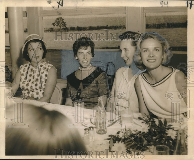 Load image into Gallery viewer, 1959 Press Photo New Orleans Meeting of the Southern Yacht Club, Luncheon
