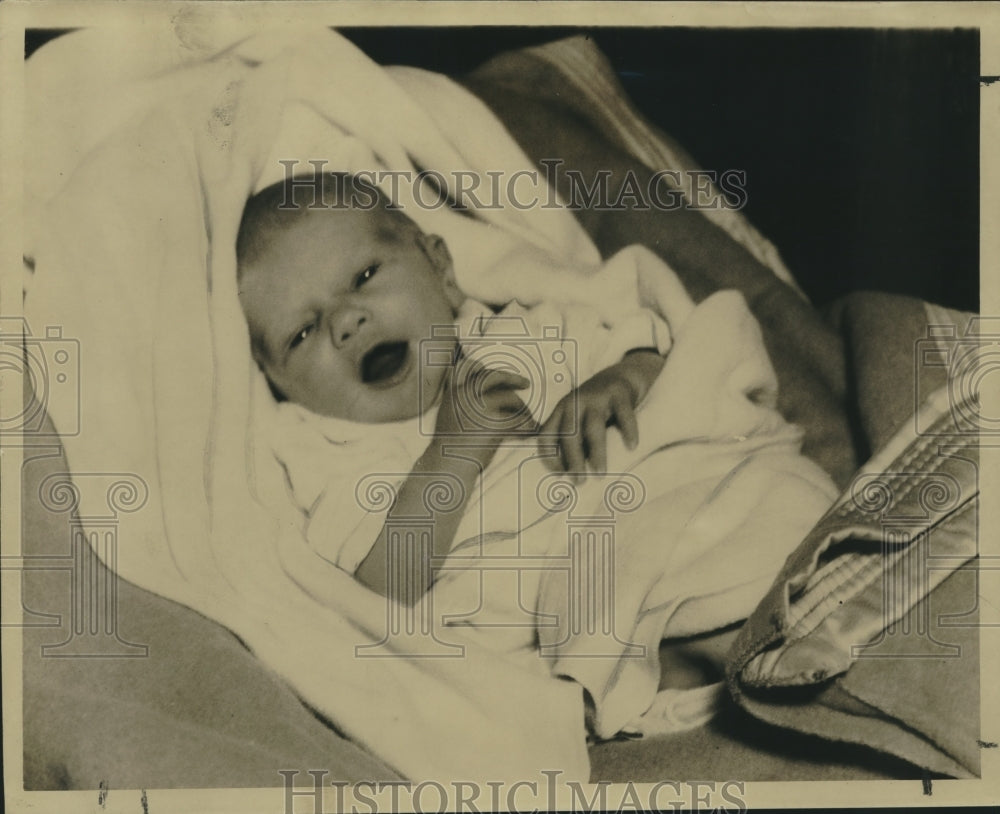 1936 Press Photo 7 Day Old Baby Boy reported by Mrs. Louis E. Crawford in Woods