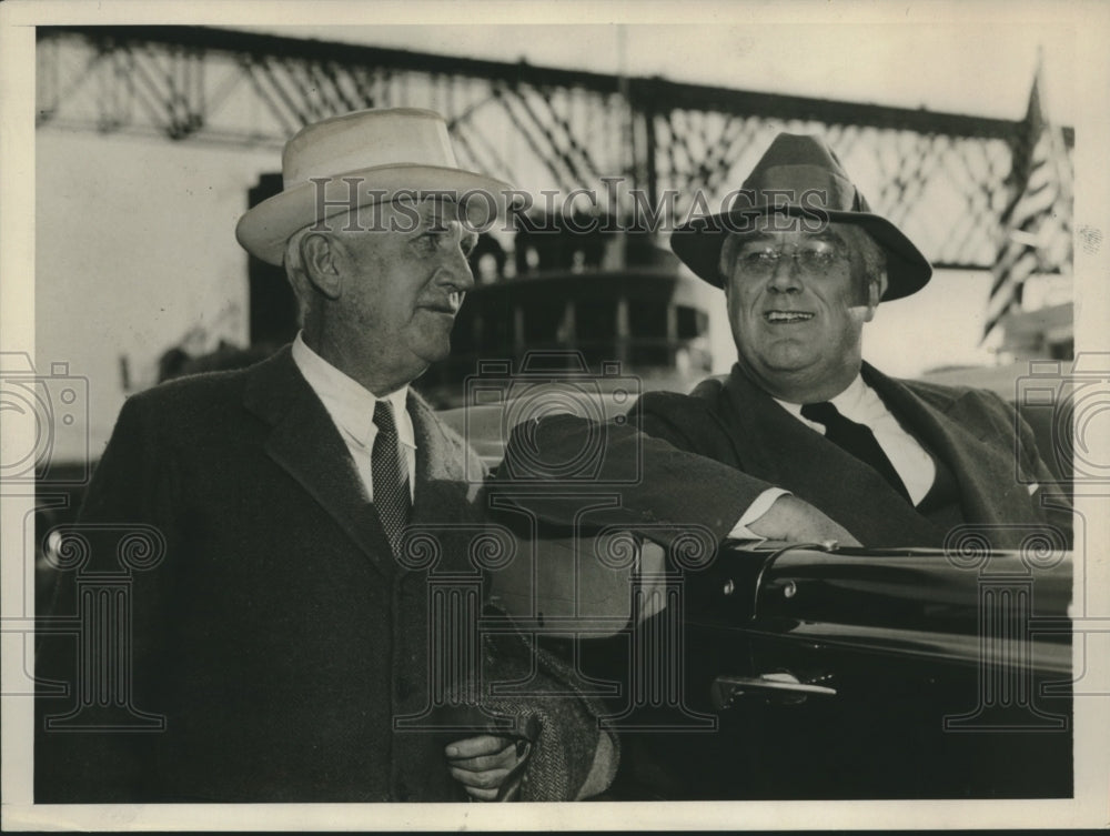 1937 Press Photo President Franklin Roosevelt talks with Amb. Norman H. Davis- Historic Images