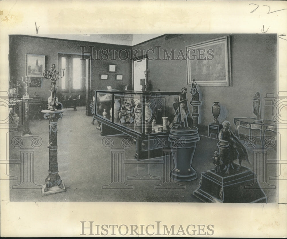 1948 Press Photo Delgado Museum design with Artifacts in New Orleans, Louisiana