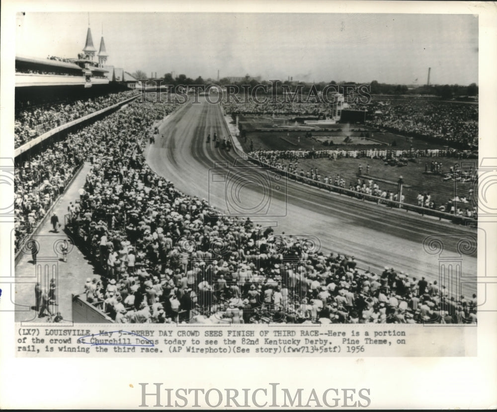 1956 Press Photo Crowd at Churchill Downs to see the 82nd Kentucky Derby- Historic Images