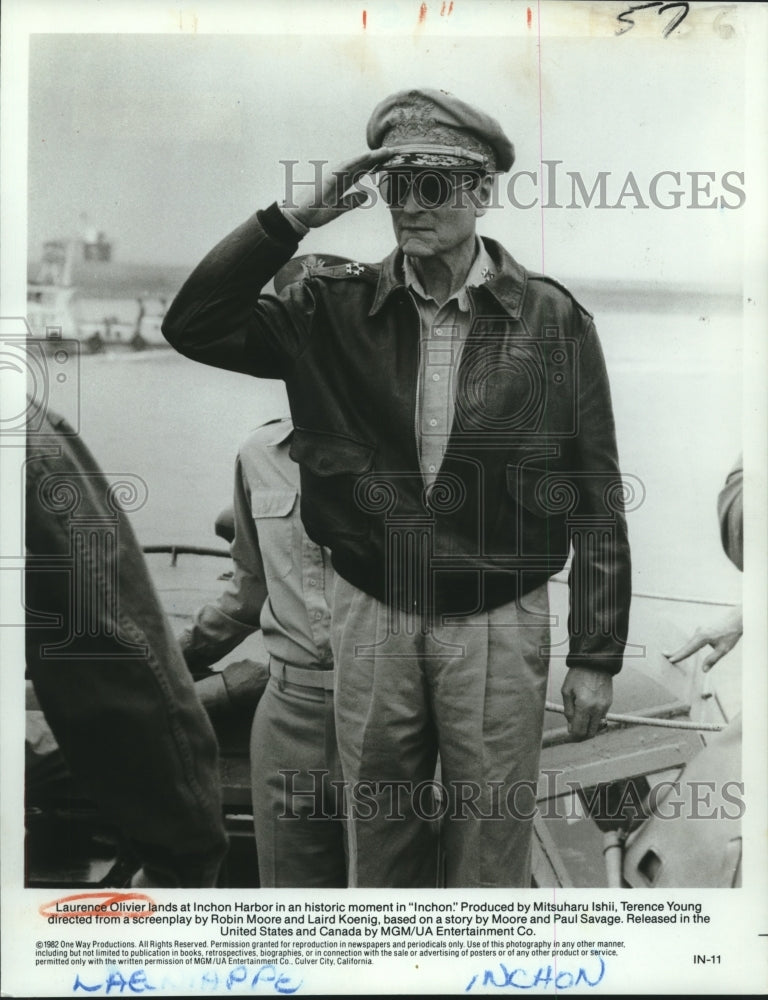 1982 Press Photo Laurence Olivier in Scene from "Inchon" - nox16308