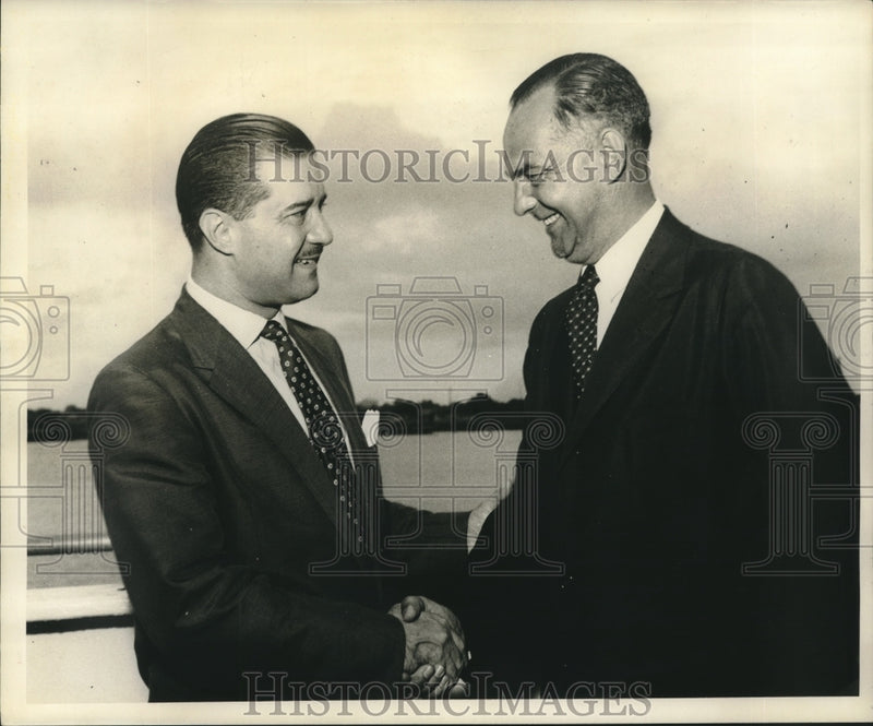 Load image into Gallery viewer, 1956 Press Photo Ambassador de Freitas aboard SS Del Das liner - nox16646
